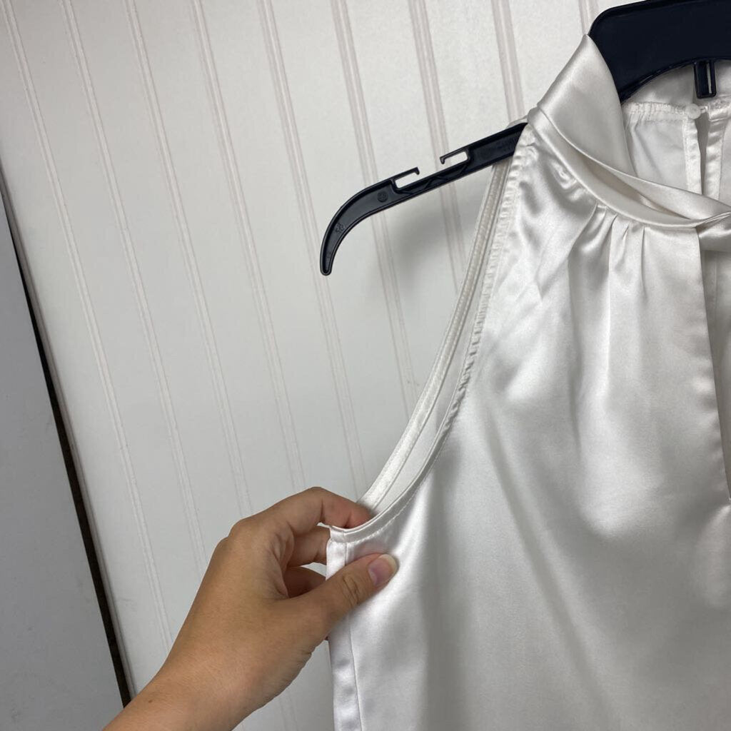 HIGH NECK SATIN SLEEVLESS
