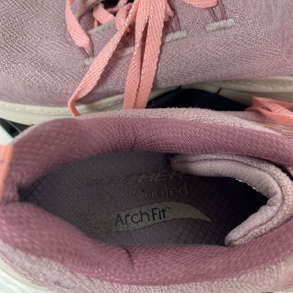LADIES TENNIS SHOES
