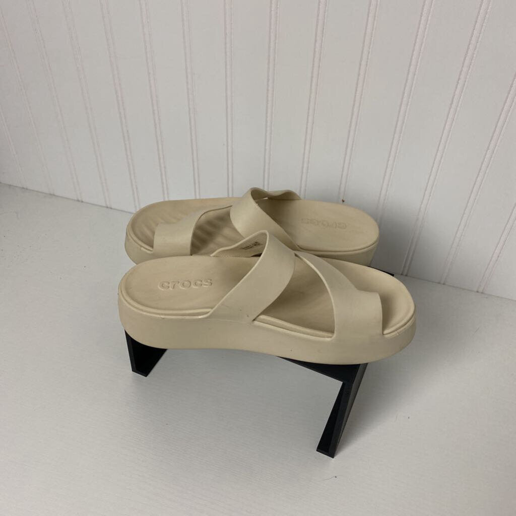 LADIES SANDALS