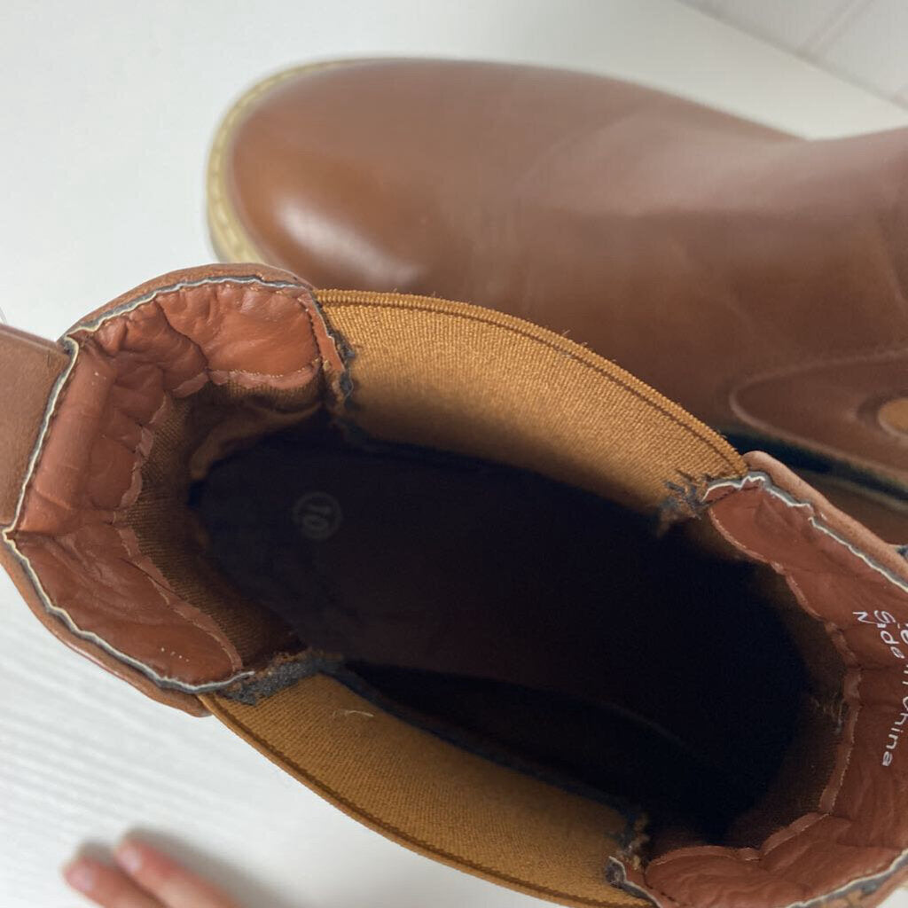 LOW BOOTS