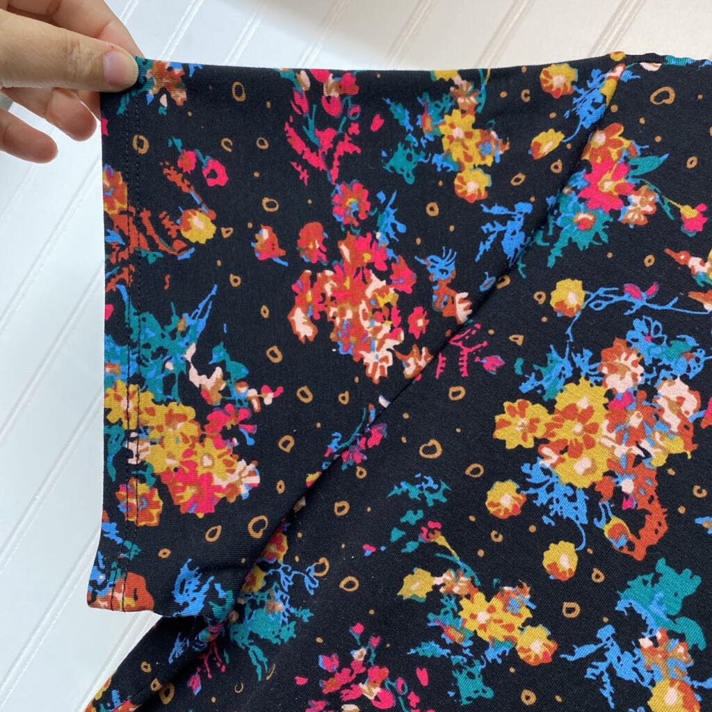 SHORT SLEEVE PRINTED TOP