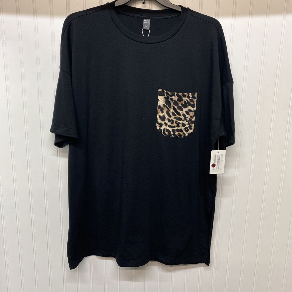 SHORT SLEEVE TEE