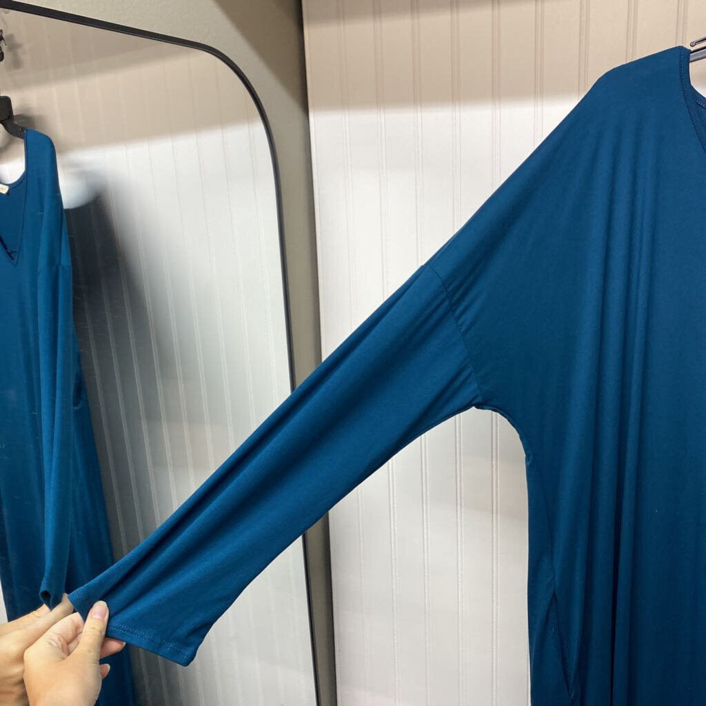 LONG SLEEVE LONG DRESS