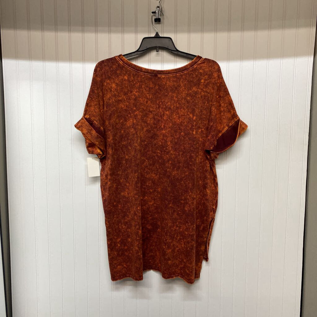 SHORT SLEEVE TOP