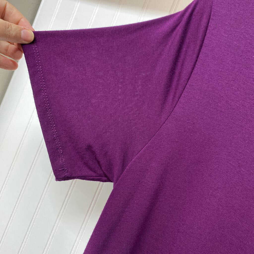 SHORT SLEEVE SHORT DRESS