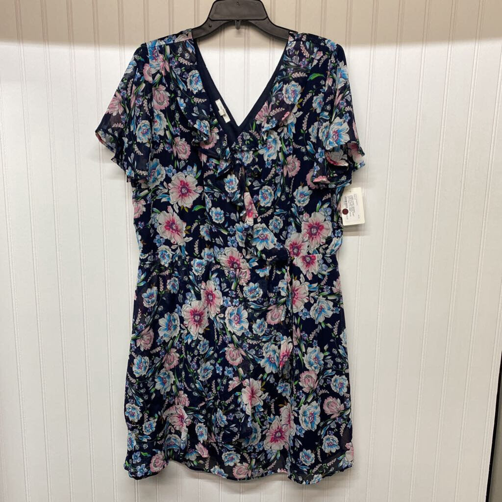SHORT SLEEVE SHORT DRESS