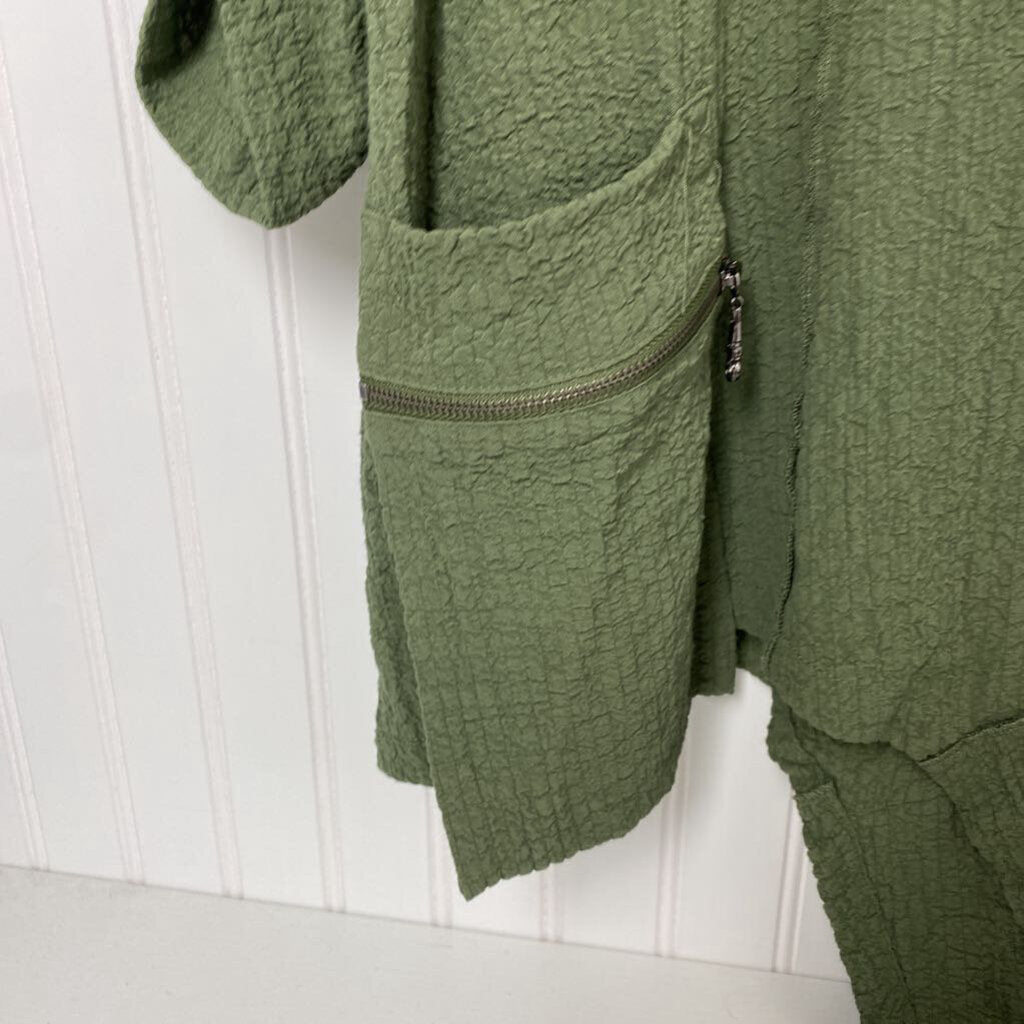 COWL NECK LONG SLEEVED