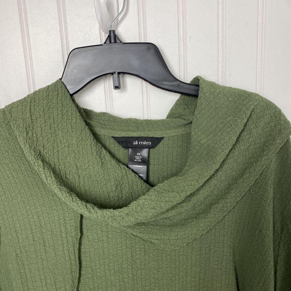 COWL NECK LONG SLEEVED