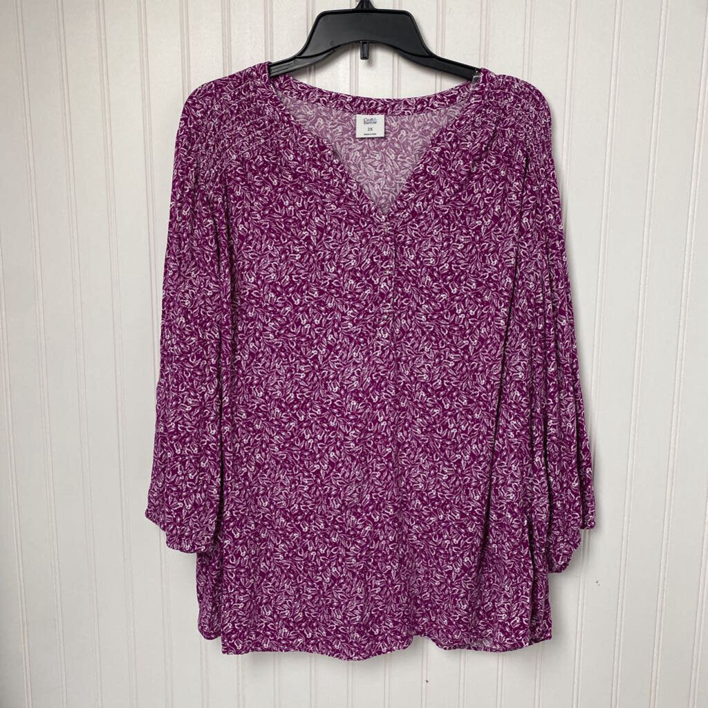 FLOWY V NECK
