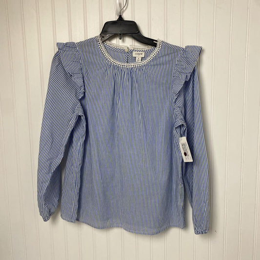 RUFFLED SHOULDER LONG SLEEVED