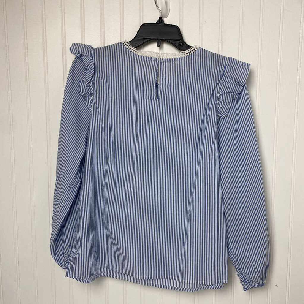 RUFFLED SHOULDER LONG SLEEVED