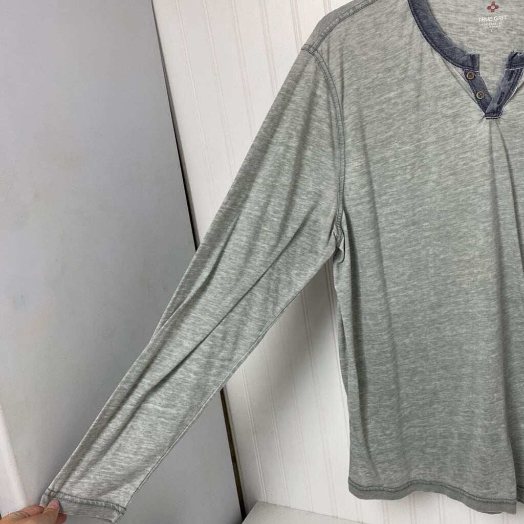 LONG SLEEVED TOP