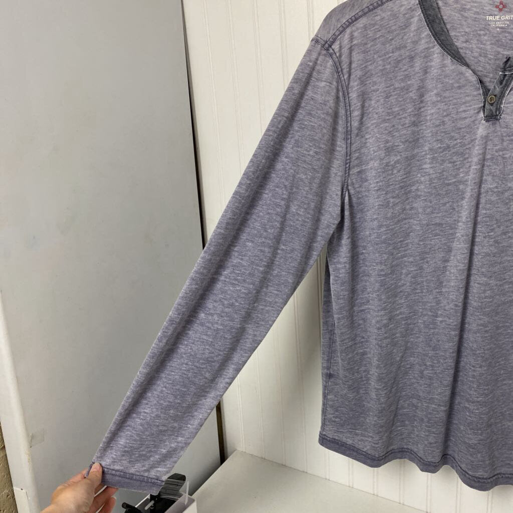 LONG SLEEVED TOP