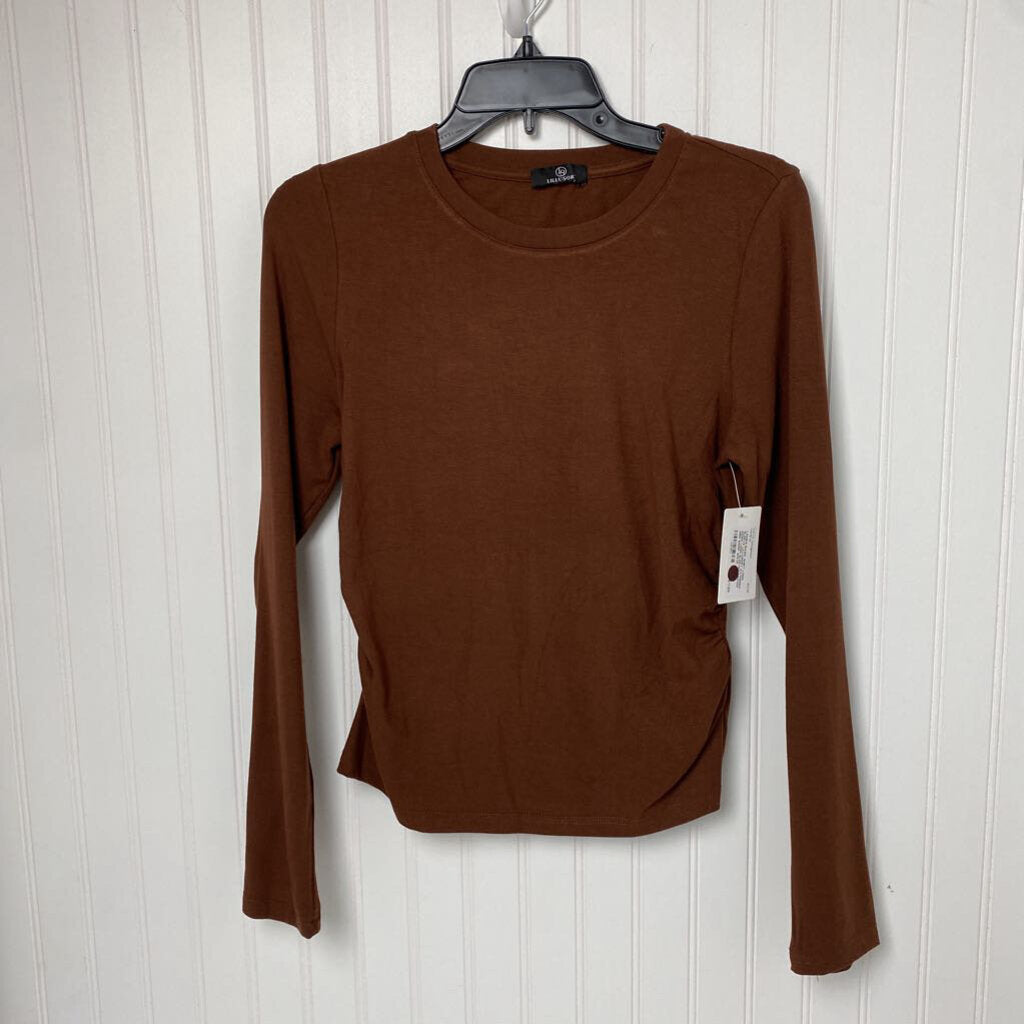 GATHERED SIDES LONG SLEEVED