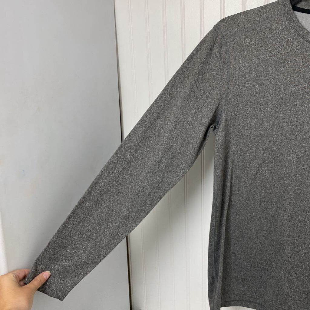 LONG SLEEVED SHIRT