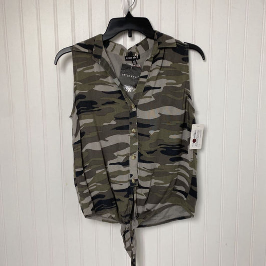 CAMO TIE WAIST BUTTON DOWN