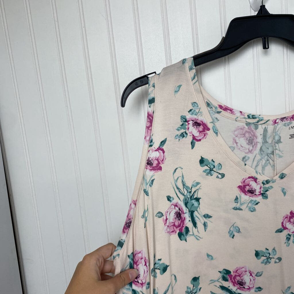 FLOWERED SLEEVLESS TOP