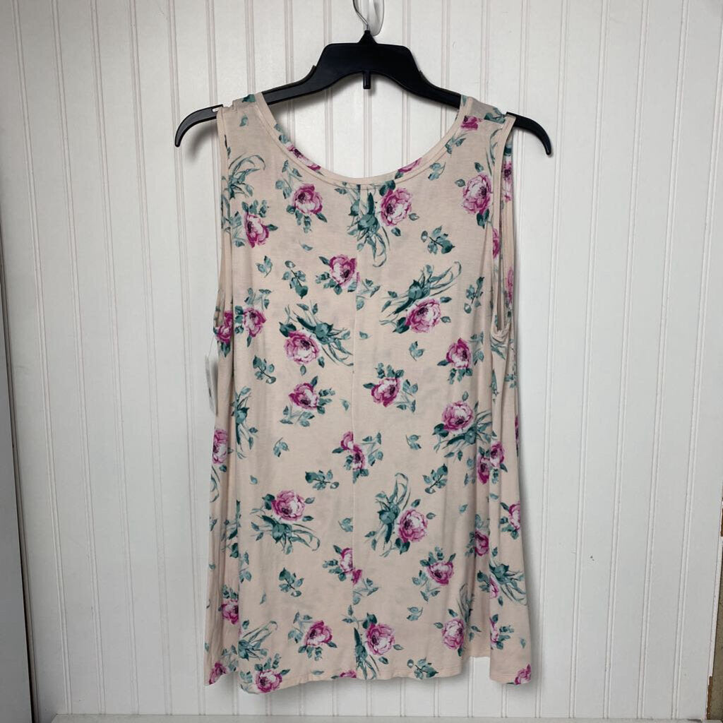 FLOWERED SLEEVLESS TOP
