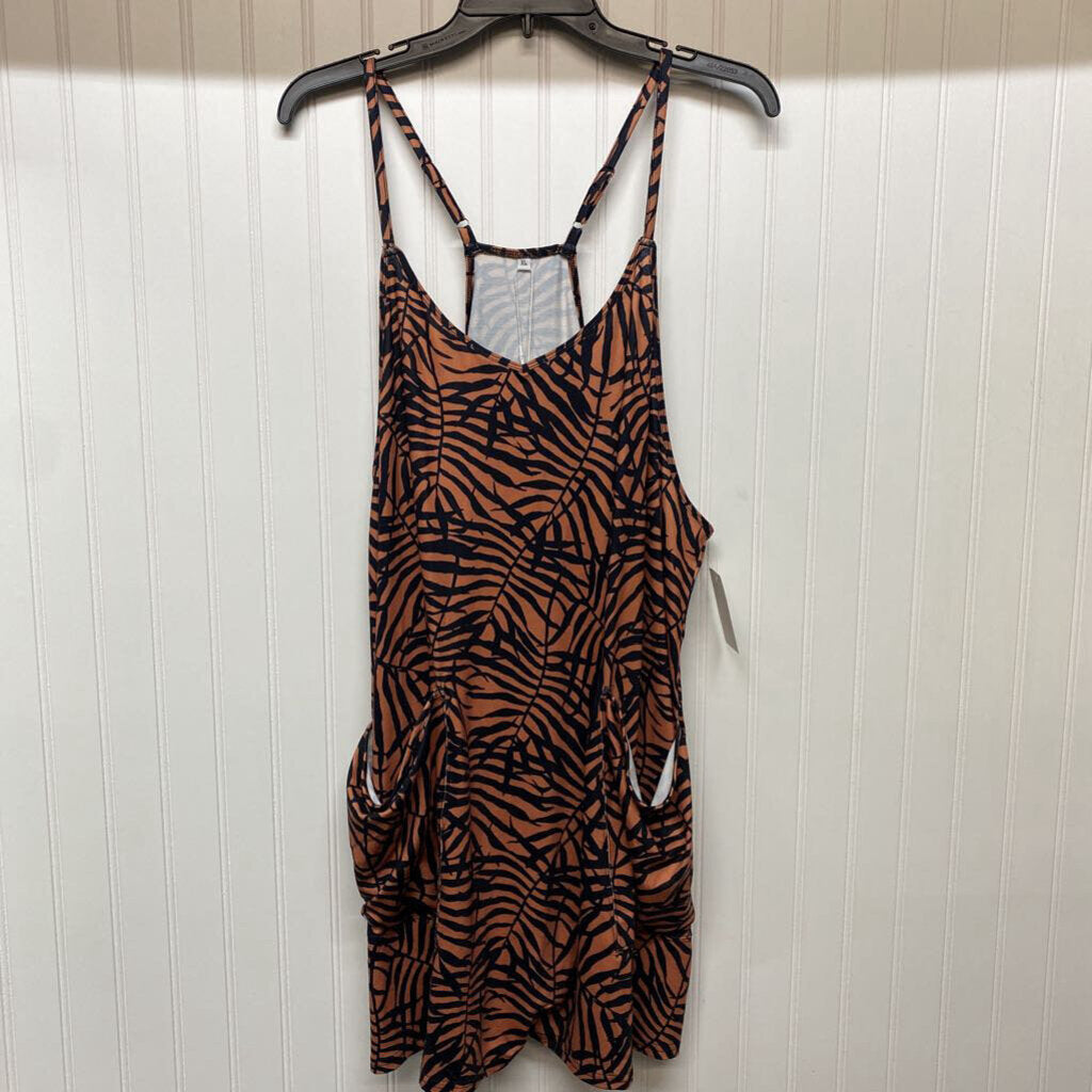 SLEEVLESS SHORT ROMPER
