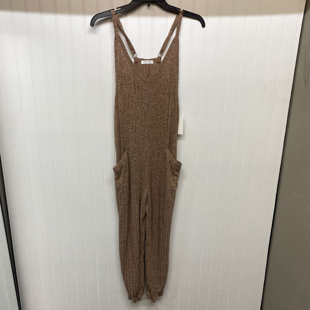 SLEEVLESS PANT ROMPER