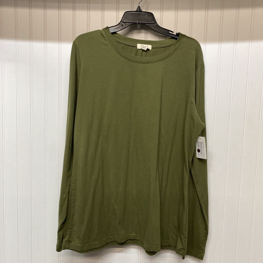 LONG SLEEVE KNIT TOP