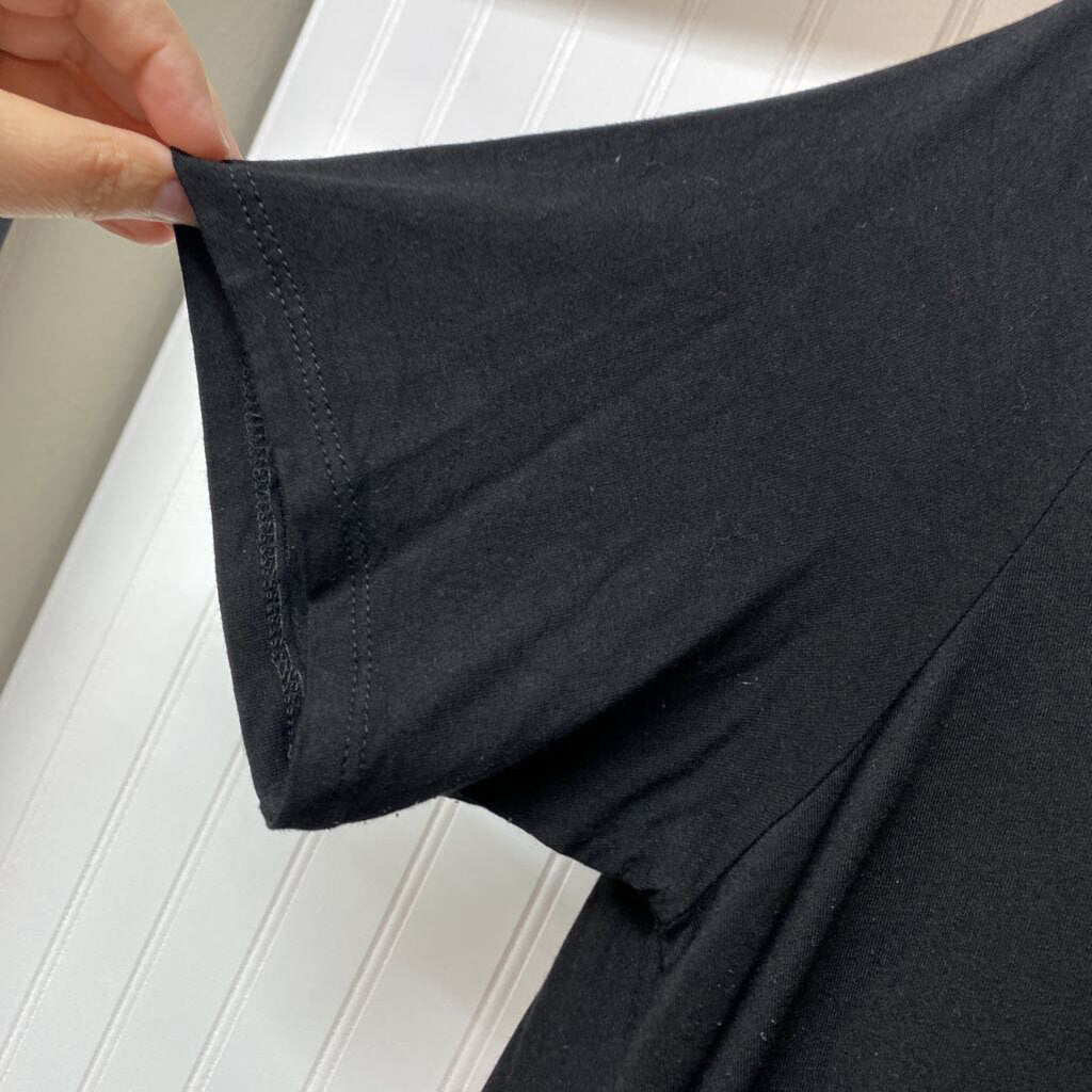 SHORT SLEEVE TOP
