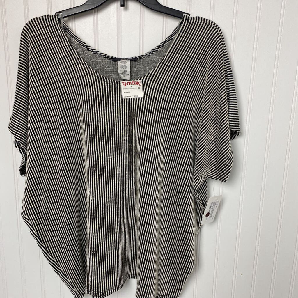 SHORT SLEEVE STRIPED TOP