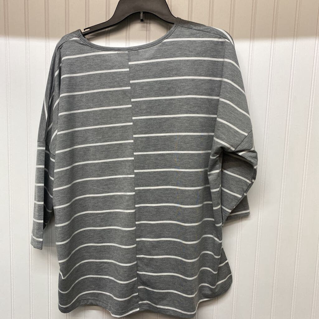 LONG SLEEVE KNIT TOP