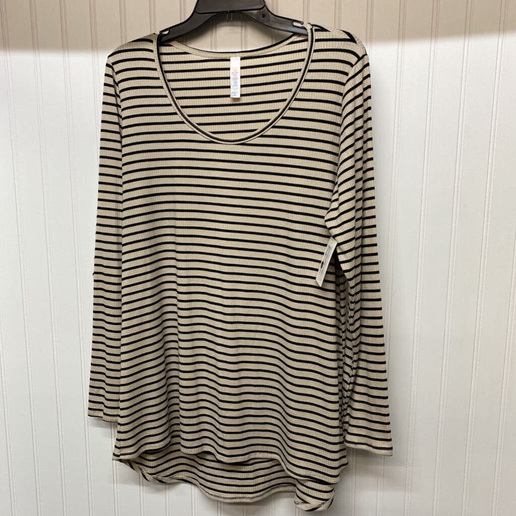 LONG SLEEVE KNIT TOP