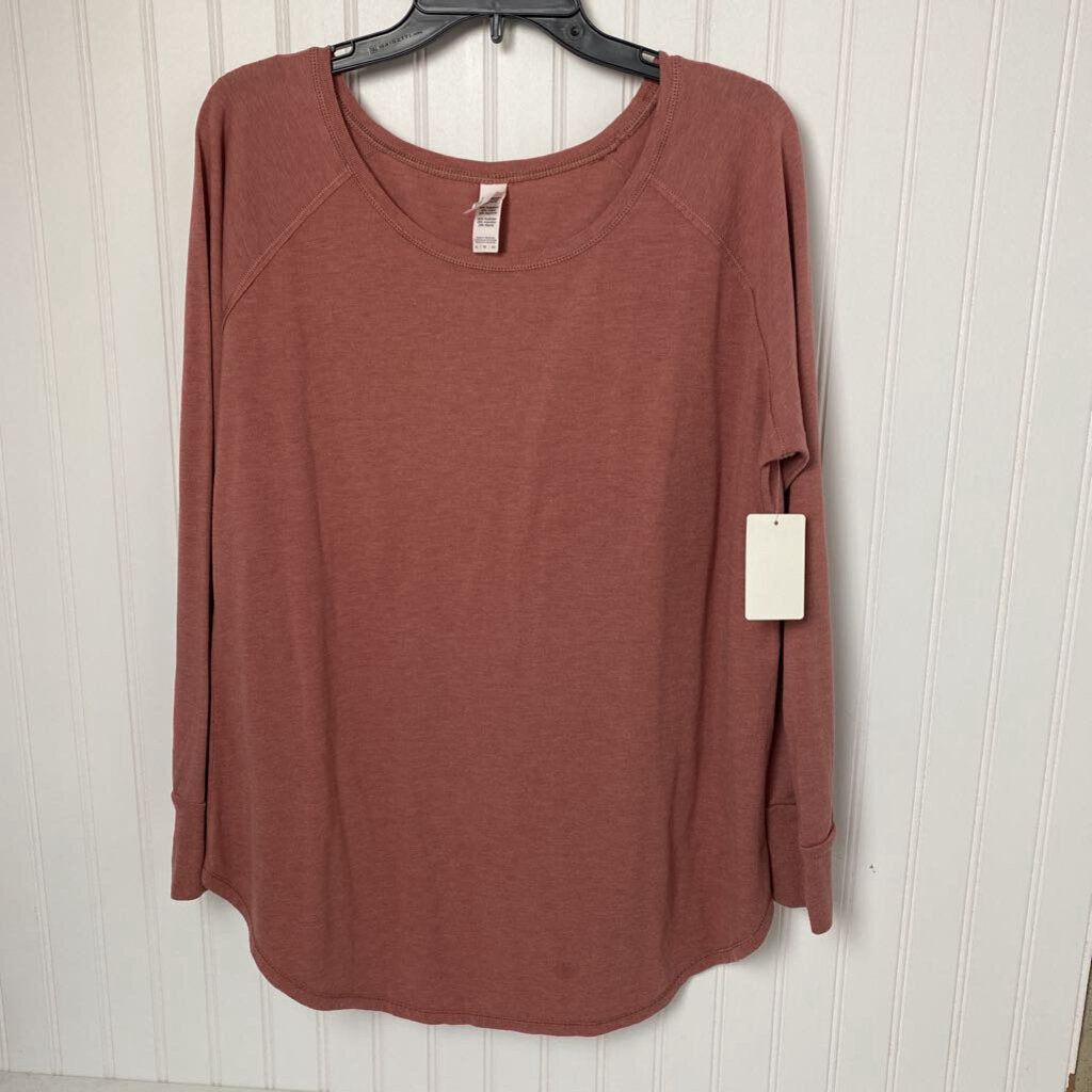 LONG SLEEVE KNIT TOP