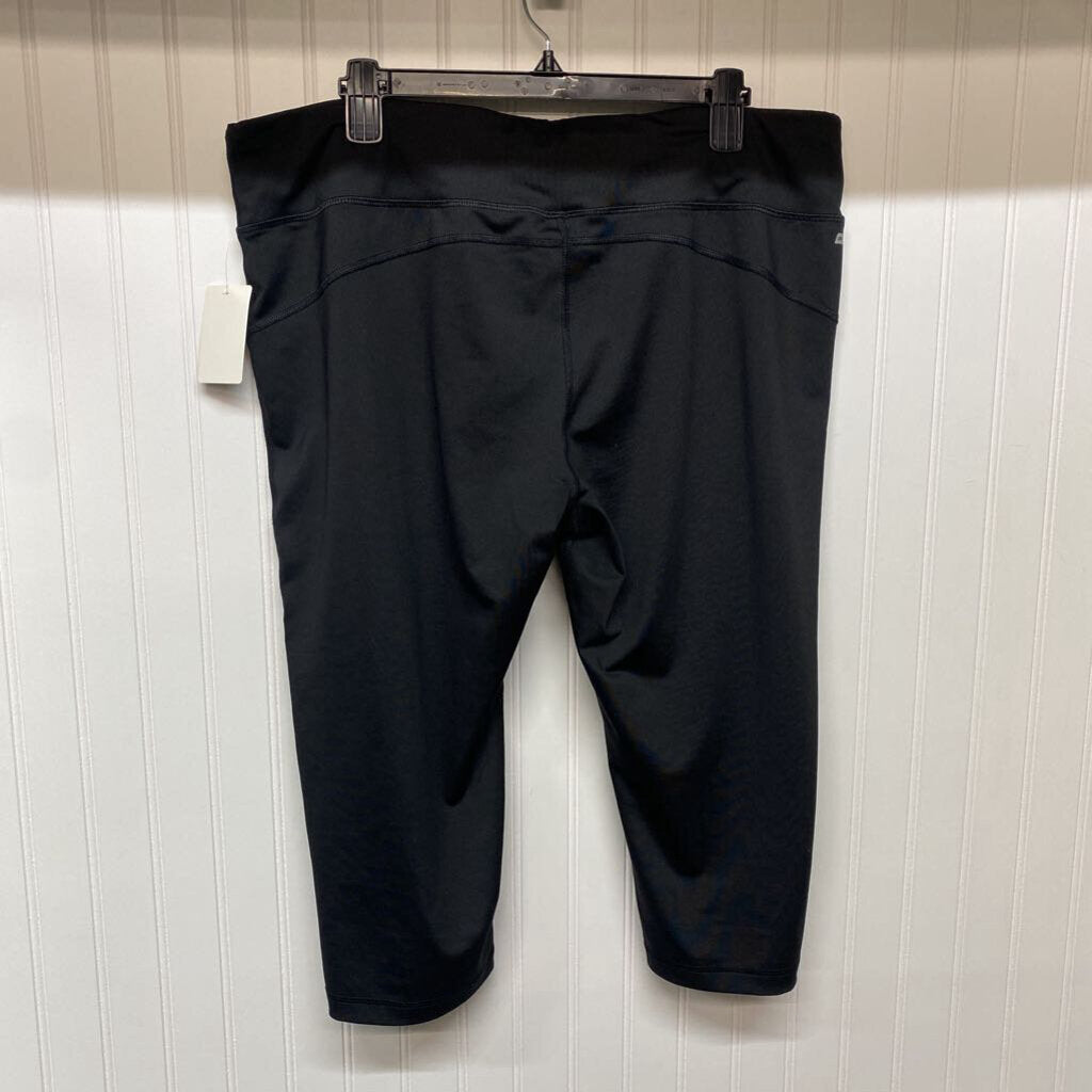 ATHLETIC LEGGINGS