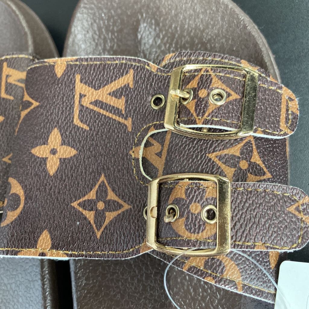 LADIES SANDALS