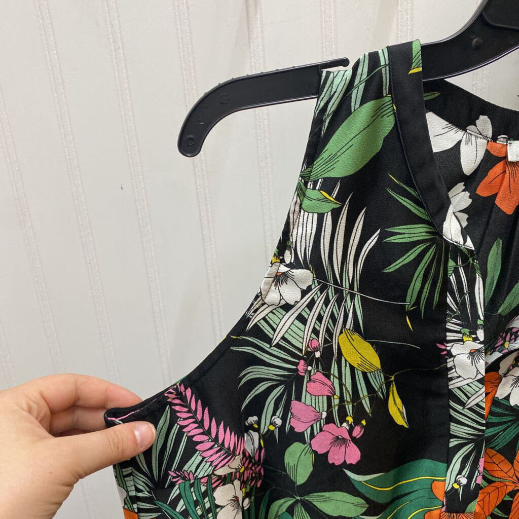 SLEEVELESS FLORAL PRINT BLOUSE