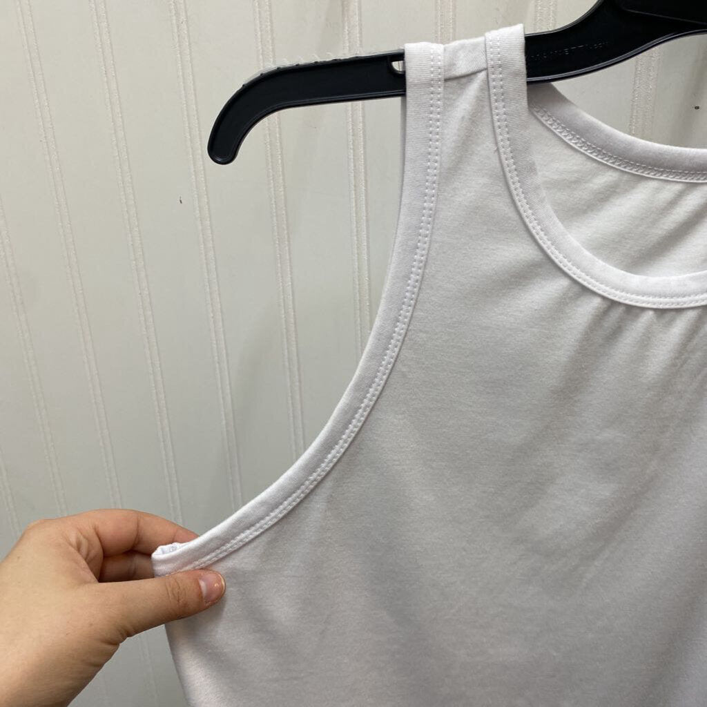 BASIC TANK TOP