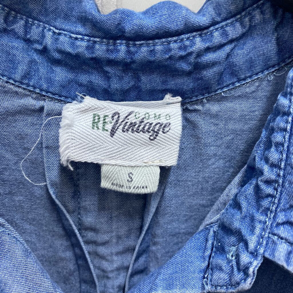 SHORT SLEEVE DENIM BUTTON UP
