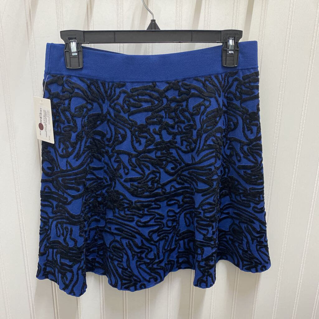 LADIES SKIRT