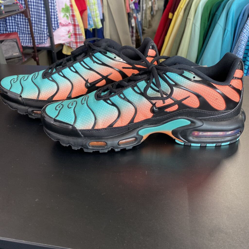 MENS TENNIS SHOES