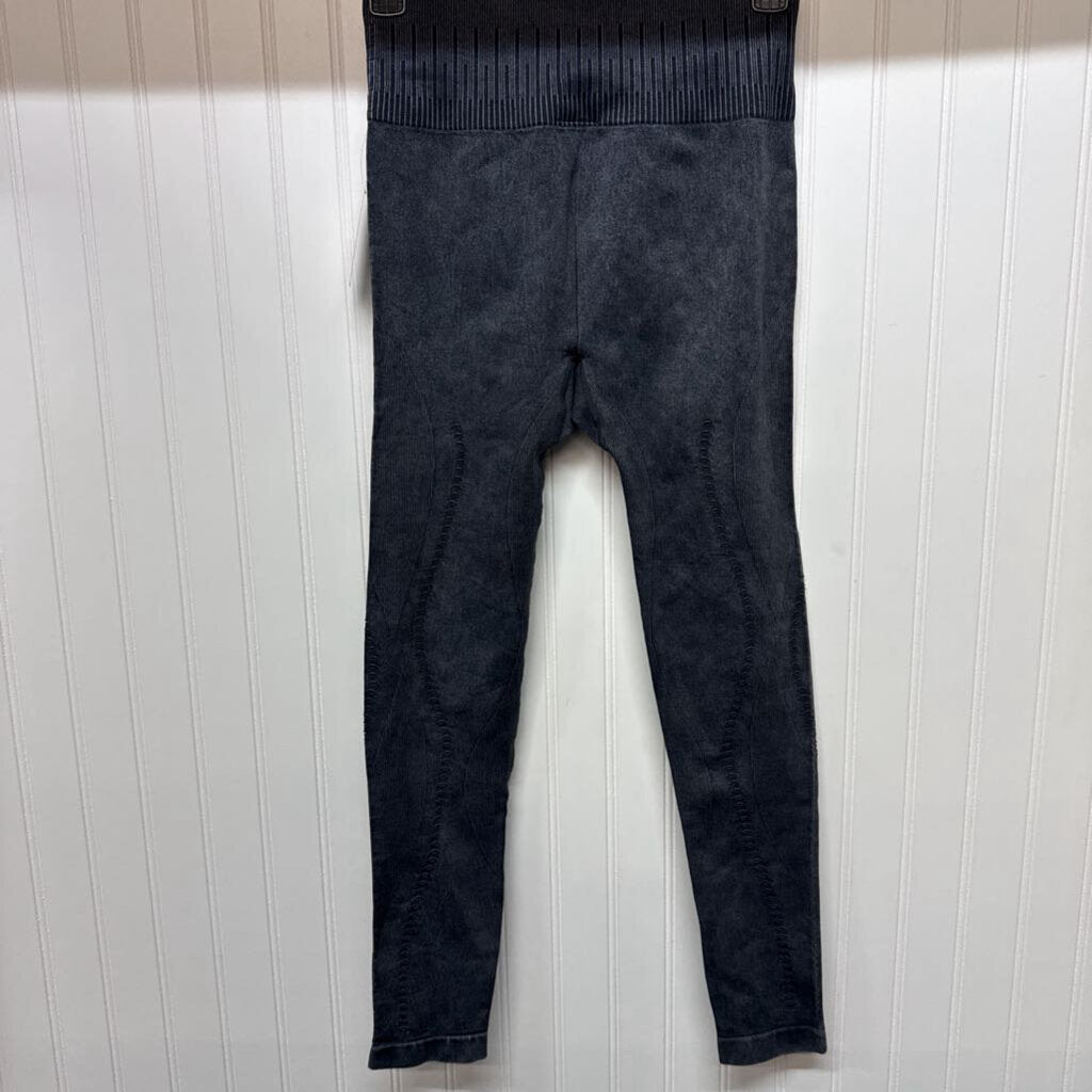 LADIES ATHLETIC LEGGINGS