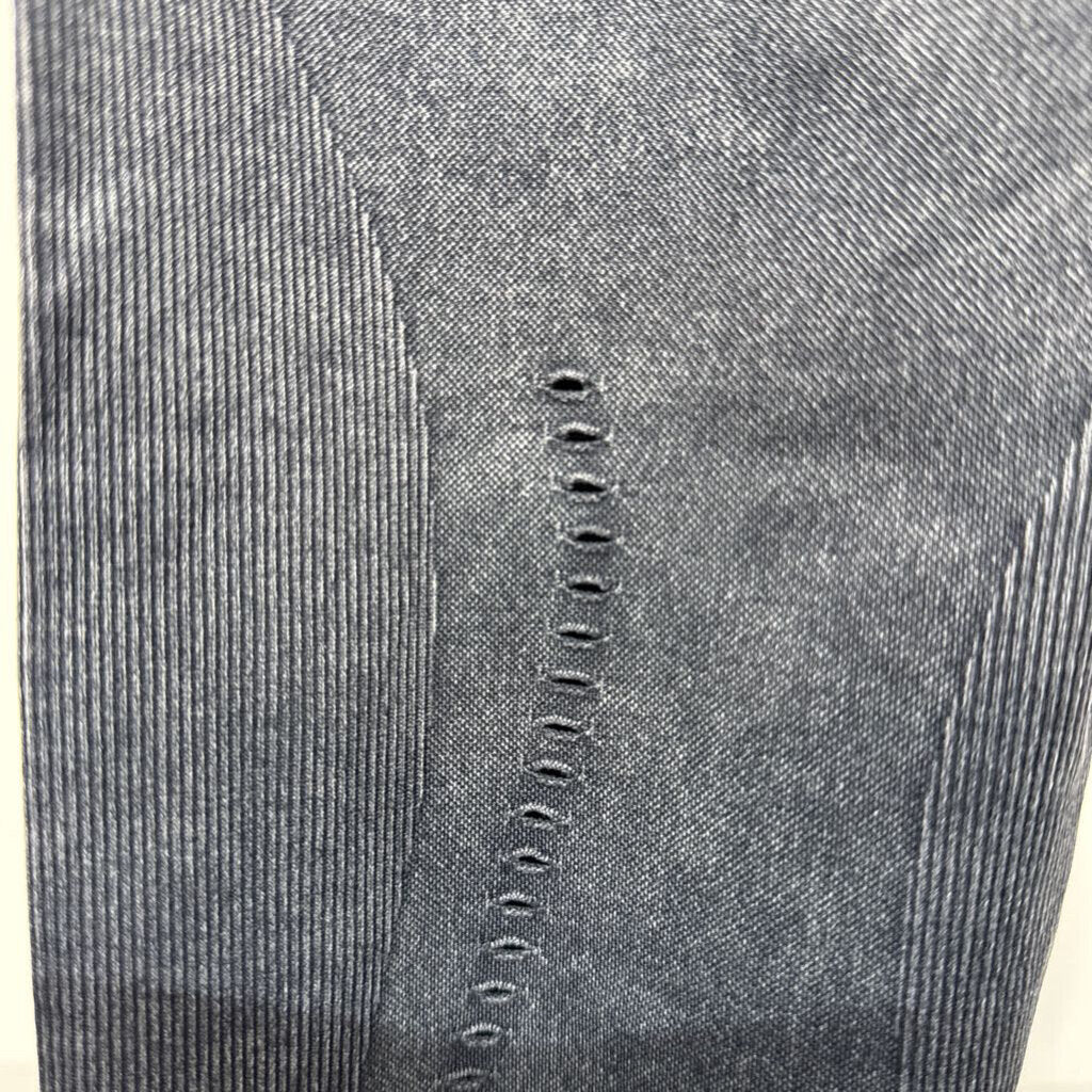 LADIES ATHLETIC LEGGINGS