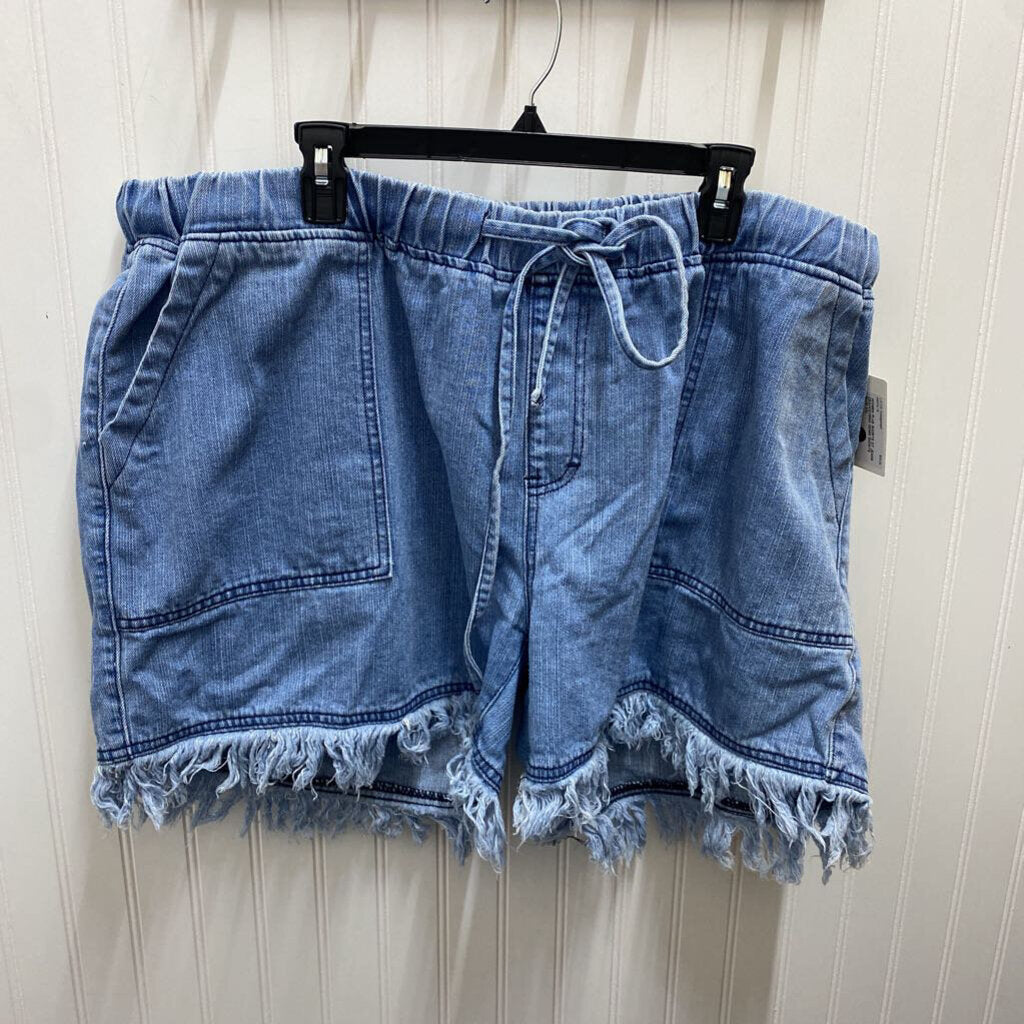 DRAWSTRING DENIM SHORTS
