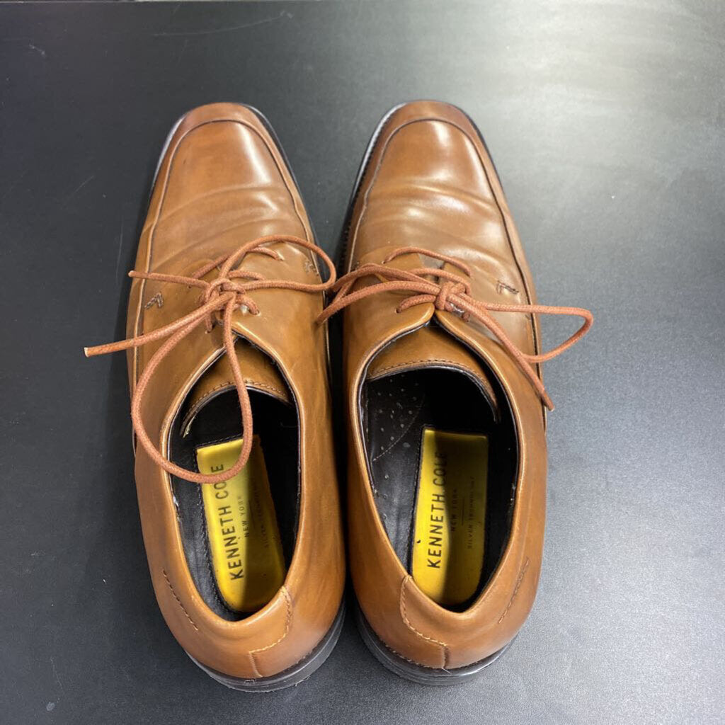 KENNETH COLE LACE UP DRESS SHOES