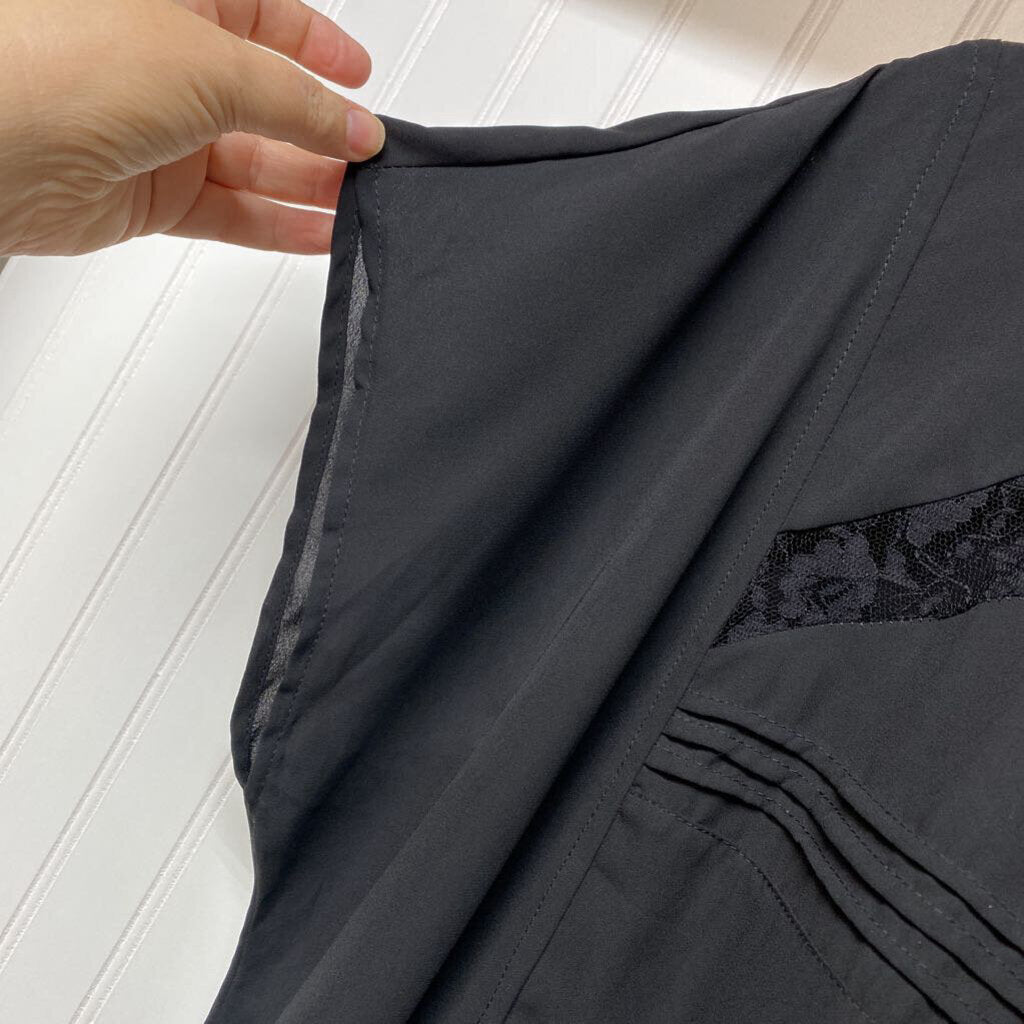 SHORT SLEEVE SHEER TOP