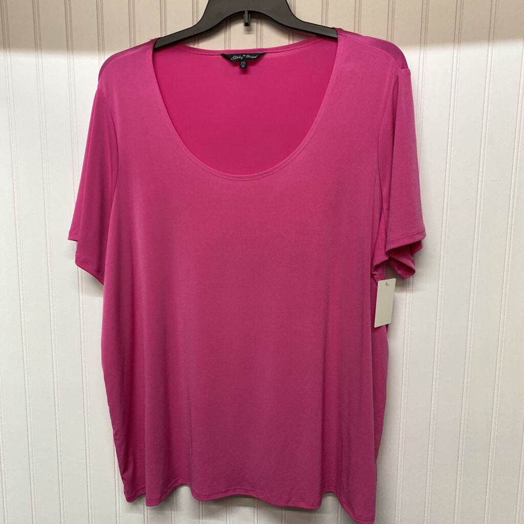 SHORT SLEEVE TOP