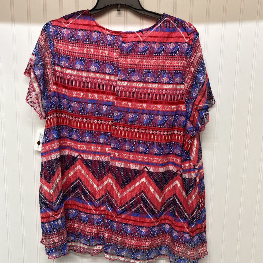 SHORT SLEEVE KNIT TOP