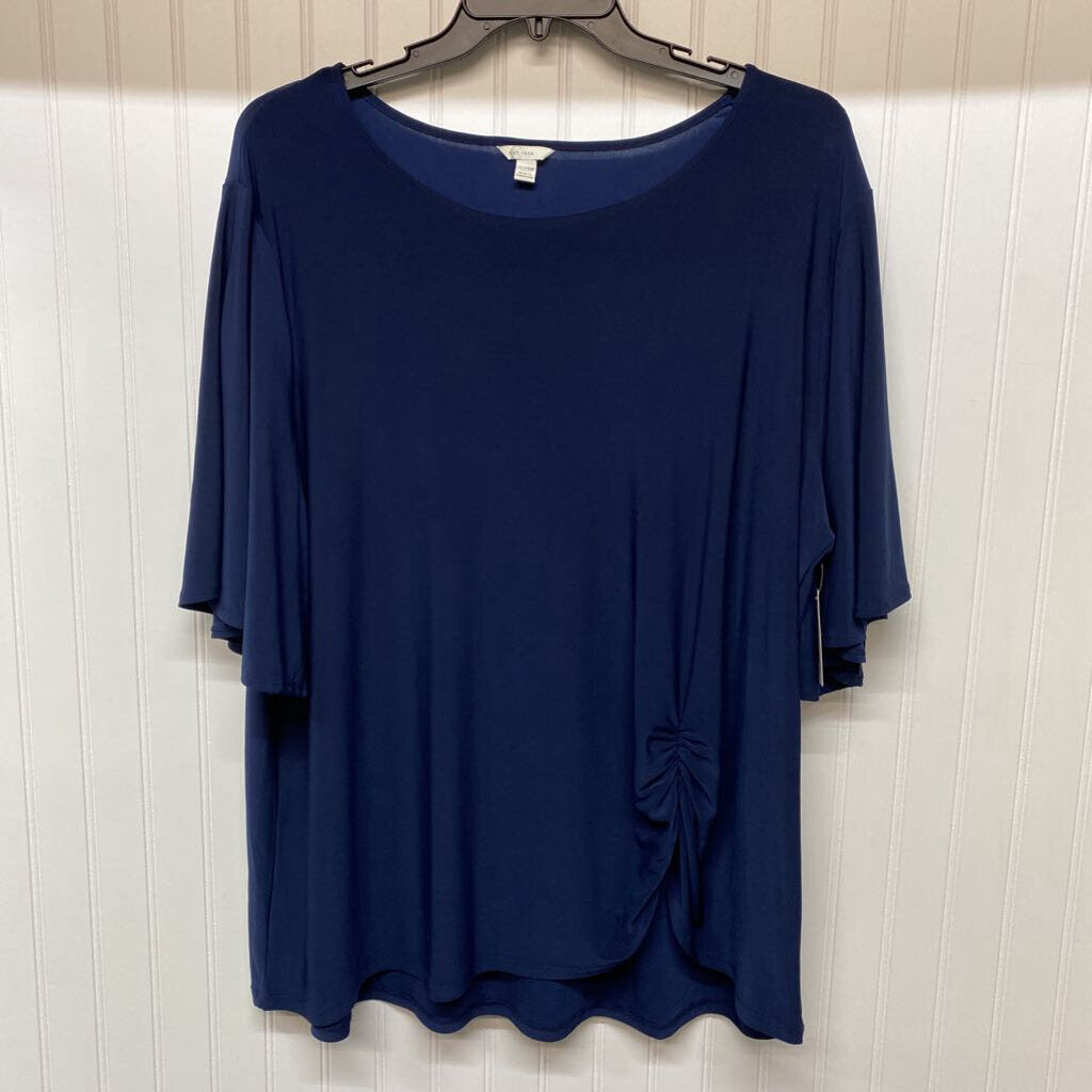 SHORT SLEEVE KNIT TOP