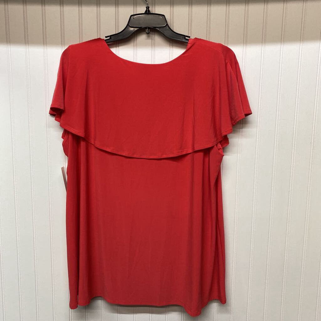 SHORT SLEEVE KNIT TOP