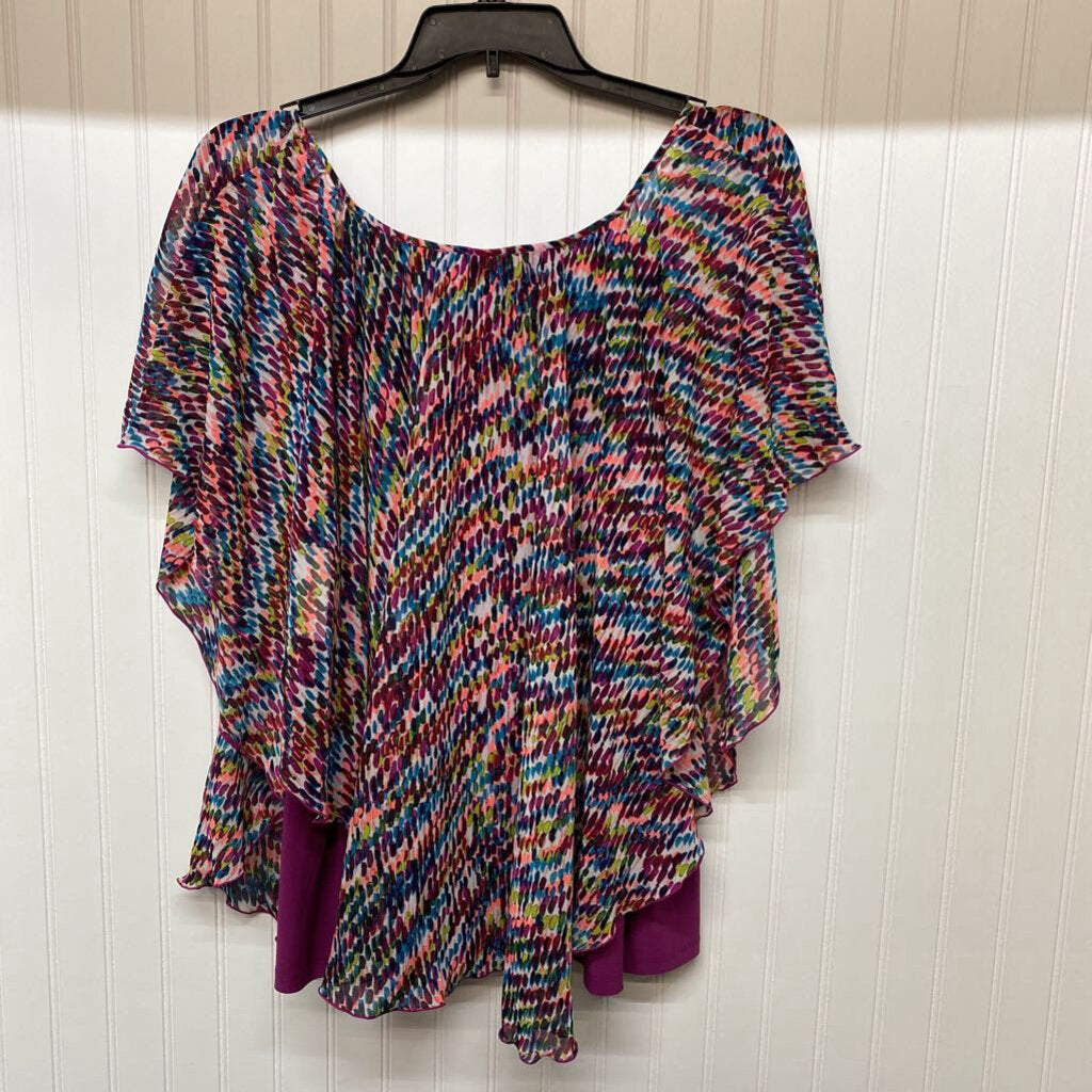 SHORT SLEEVE PONCHO TOP