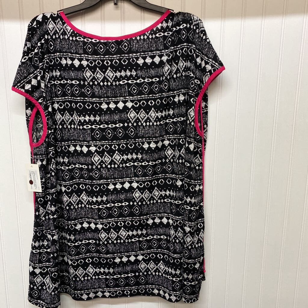 SHORT SLEEVE TOP