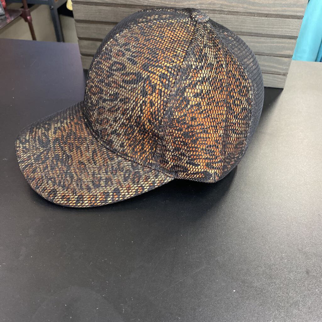 BASEBALL HAT