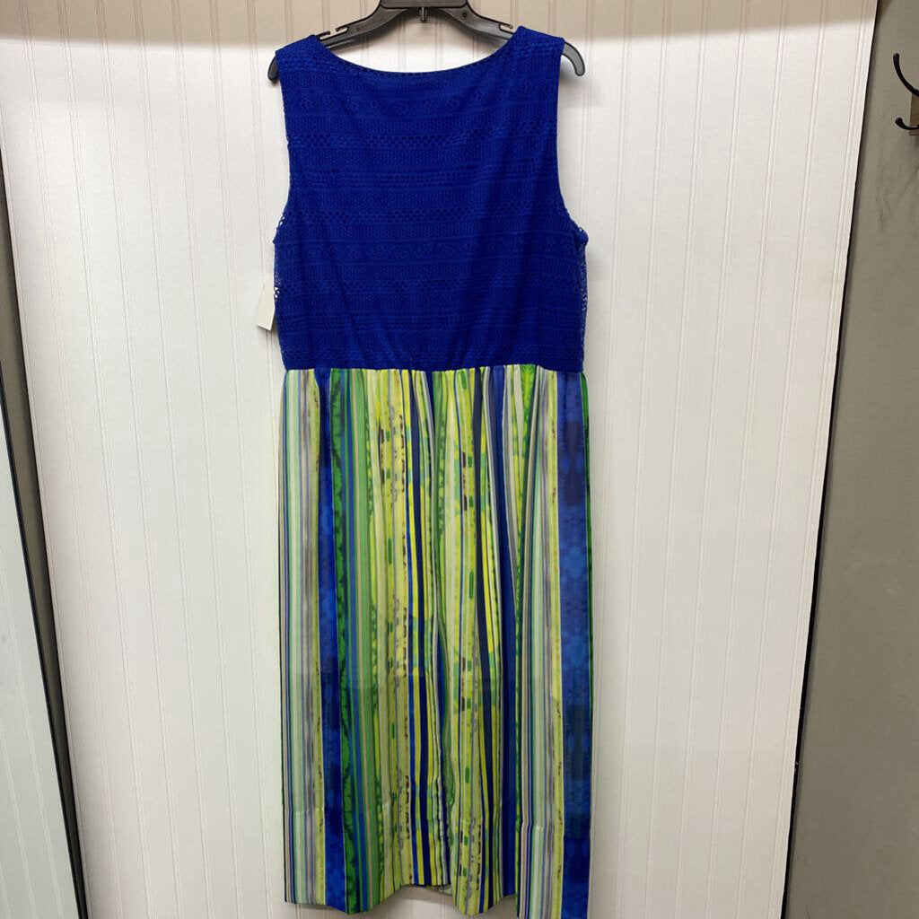 SLEEVLESS LONG DRESS